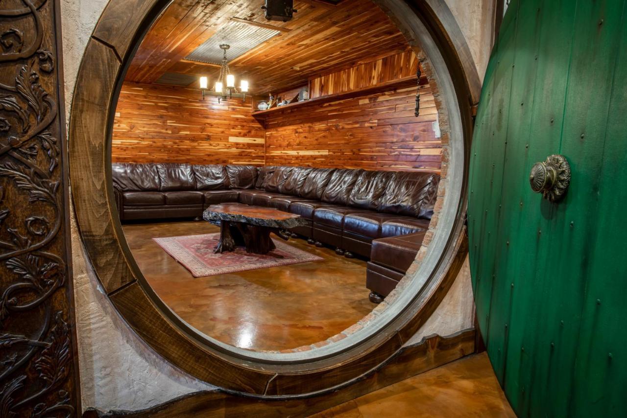 The Hobbit House, Fantasy Comes Home! Russellville Dış mekan fotoğraf